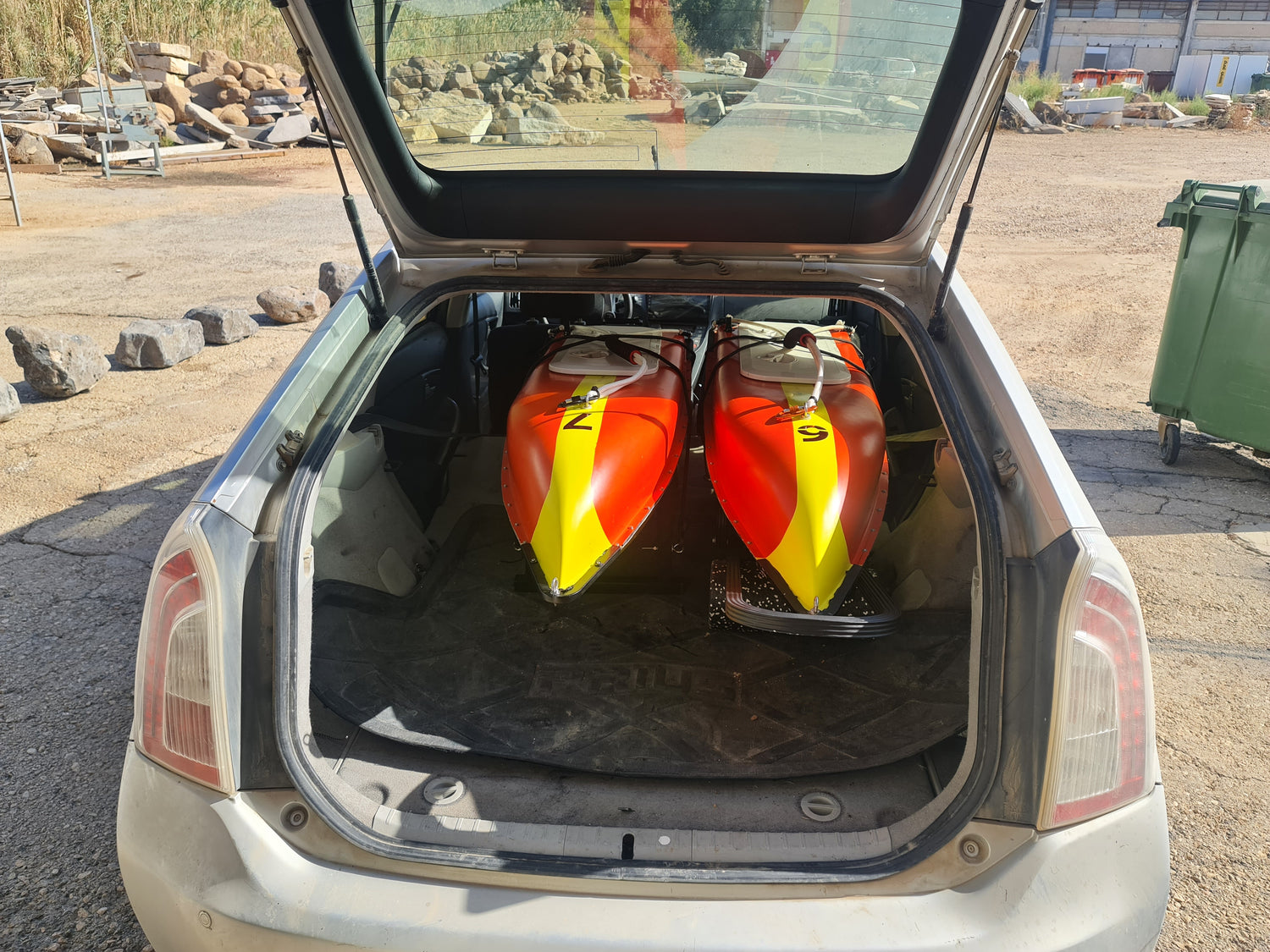 mono-hull USV, compact unmanned surface vessel, shallow-water USV, jet-powered USV, autonomous marine platform.
Contego - viper 110 in car- usv for marine robotics