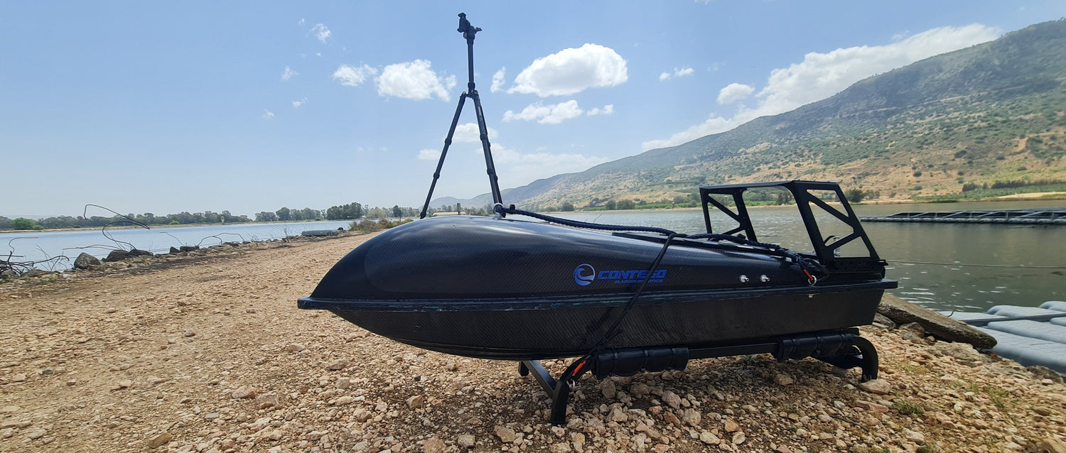 mono-hull USV, compact unmanned surface vessel, shallow-water USV, jet-powered USV, autonomous marine platform.
Contego - viper 160 on water - usv for marine robotics